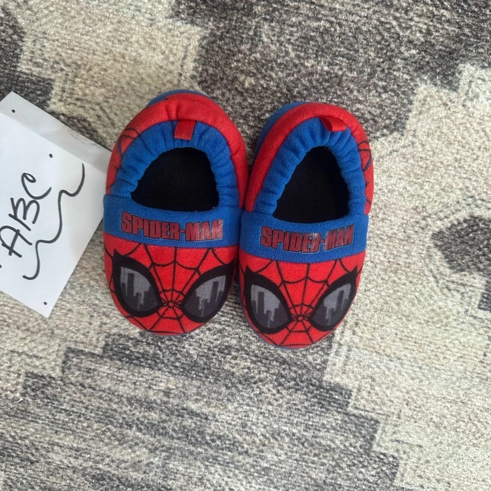 Spiderman Marvel Toddler Boy Slippers Size Medium 7-8 Red Blue Graphic Slippers